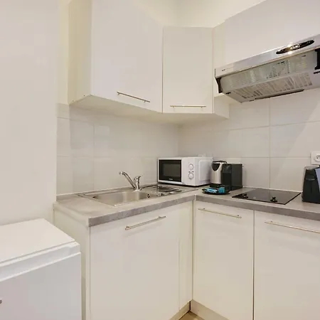 Charming -1br - 4p - Gare District * Parijs